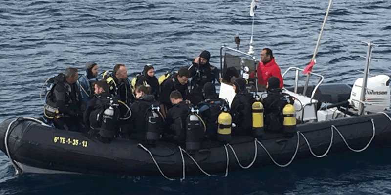 group of divers in Lanzarote